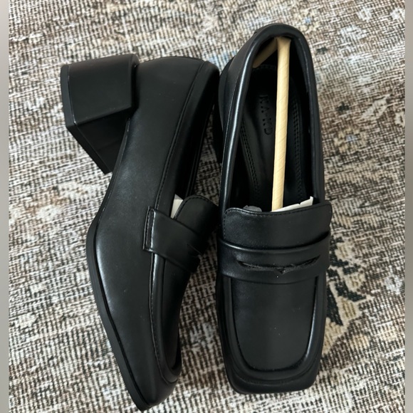 NA-KD Squared Toe Heeled Loafers - Picture 9 of 12